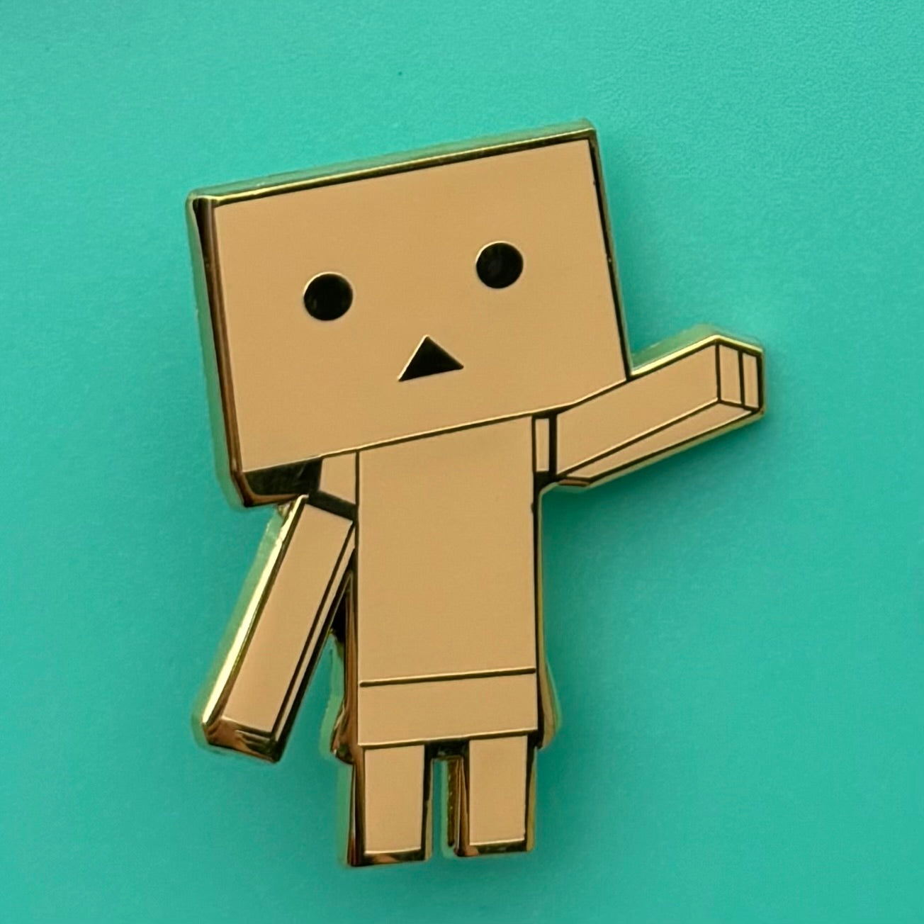 Danbo - Pin